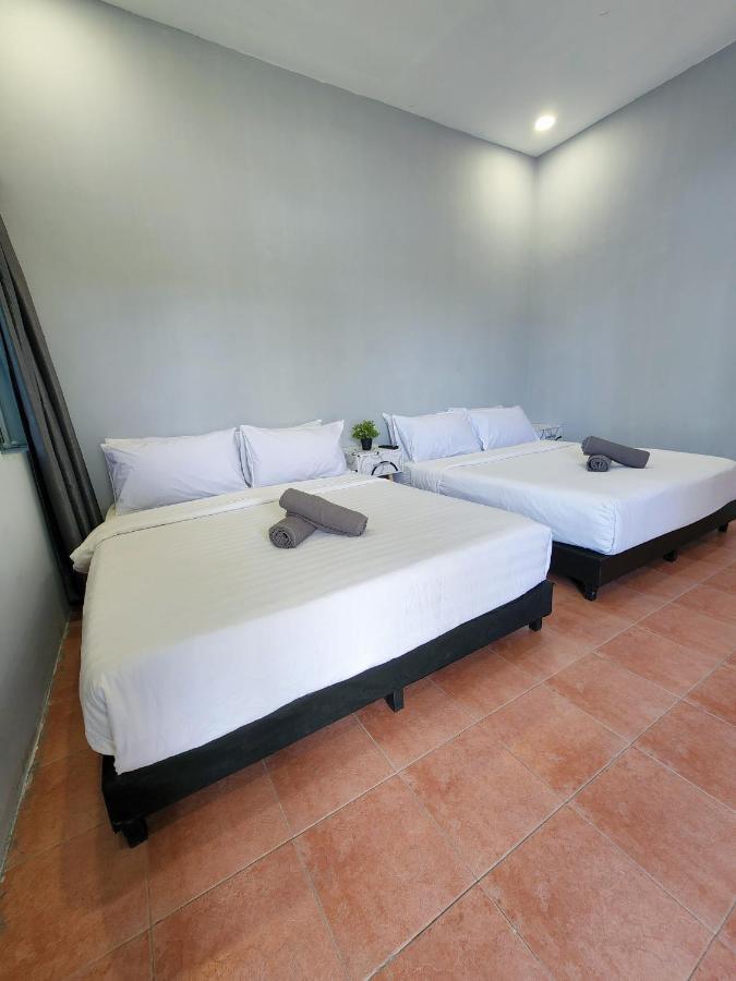 Gurney Coast Guest House By Sky Hive George Town  Kültér fotó