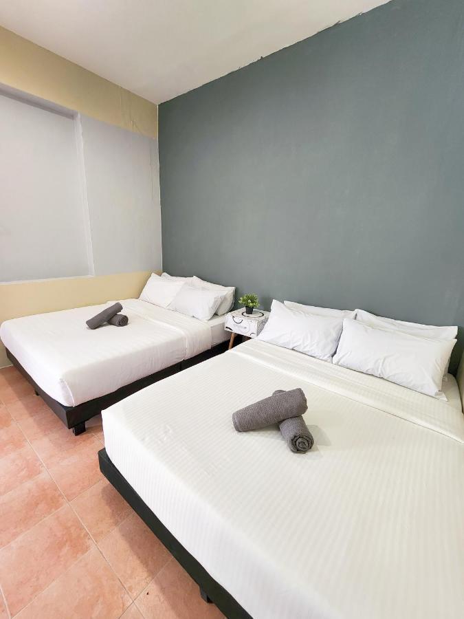 Gurney Coast Guest House By Sky Hive George Town  Kültér fotó