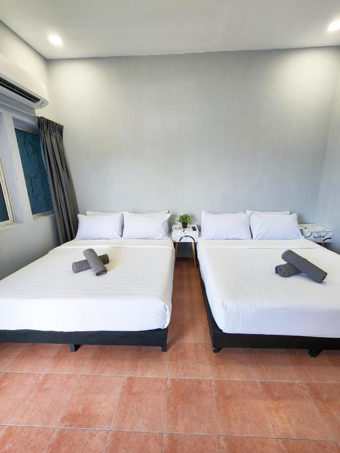 Gurney Coast Guest House By Sky Hive George Town  Kültér fotó